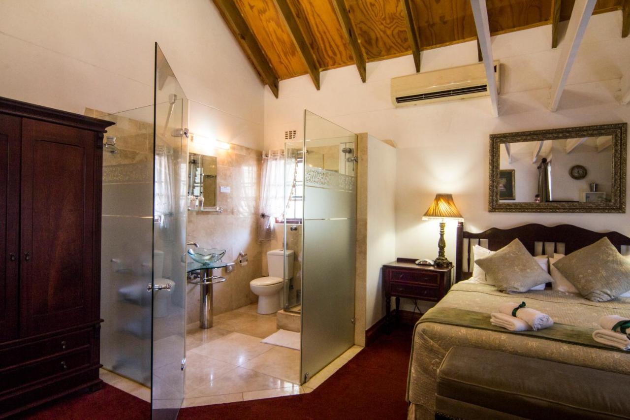 Aristo Manor Hotel Richards Bay Exterior photo